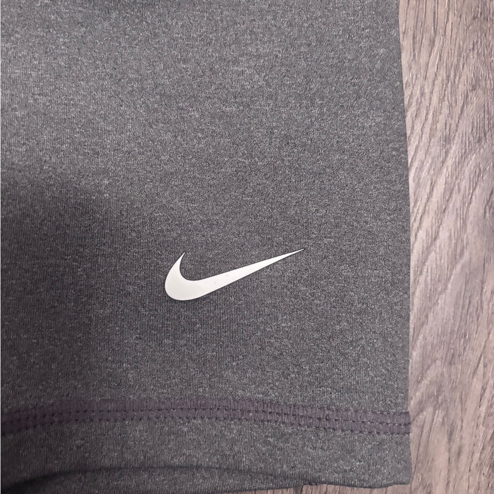 Youth Medium Nike Pro Charcoal Training Shorts - Picture 3 of 5